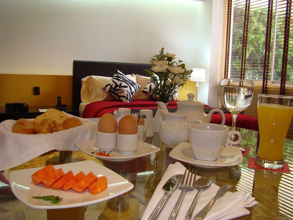 Hotel Ofihotel Versalles 4*