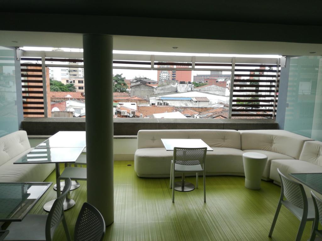Hotel Ofihotel Versalles Cali