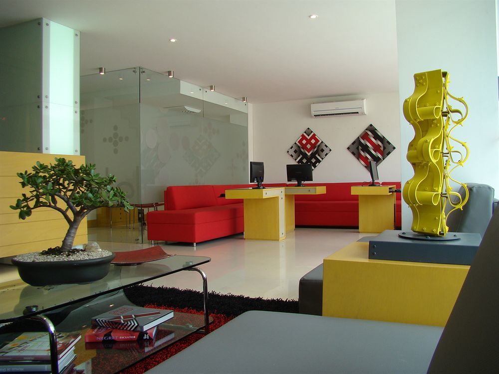Hotel Ofihotel Versalles Cali