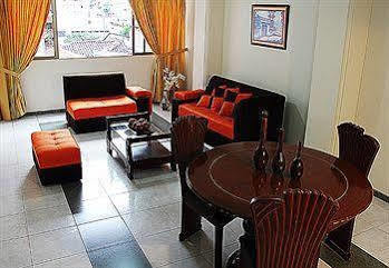 Apartahotel Hotel Cali 4*