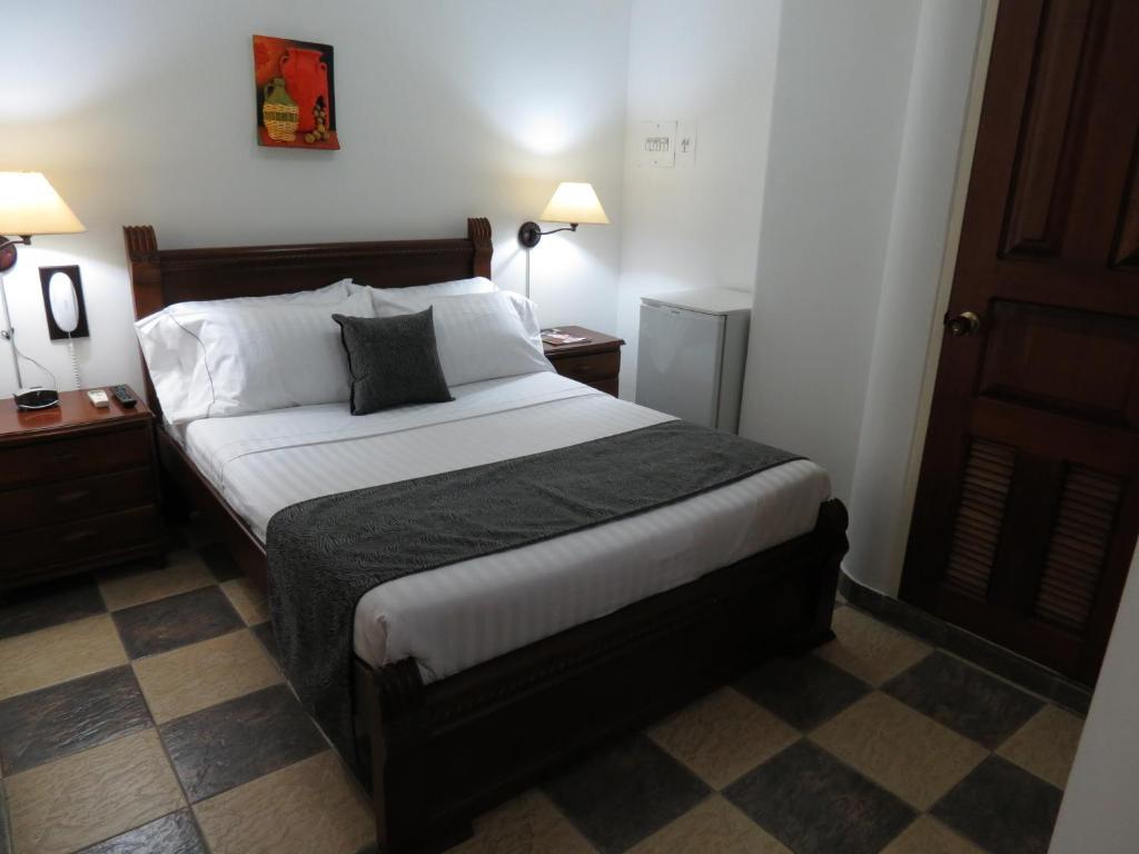 Hotel Cali 4*