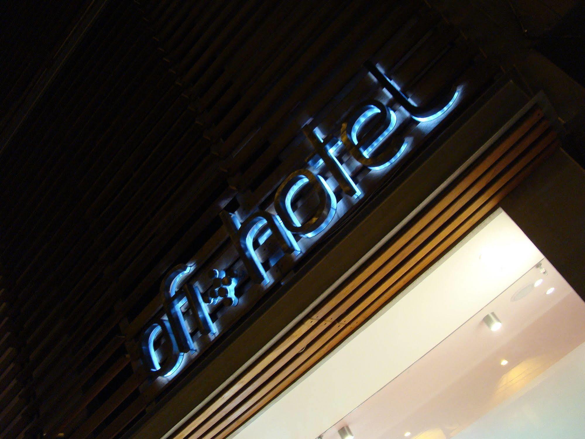 Hotel Ofihotel Versalles 4*