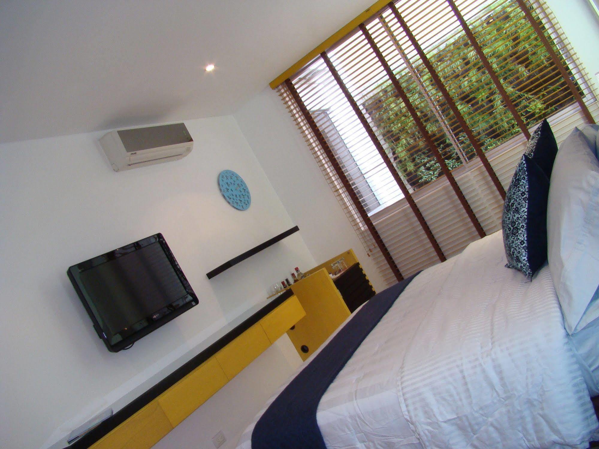 Ofihotel Versalles Hotel 4*