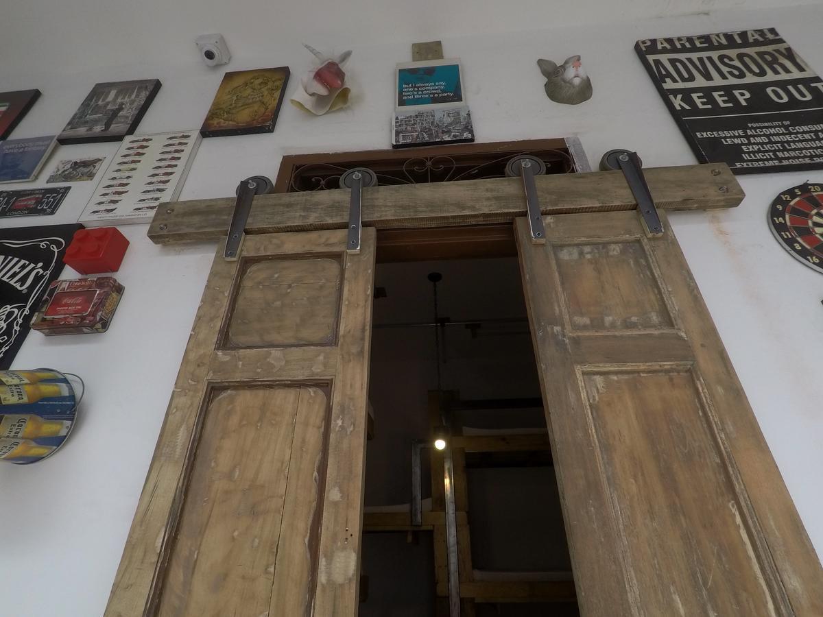 Pixel Hostal