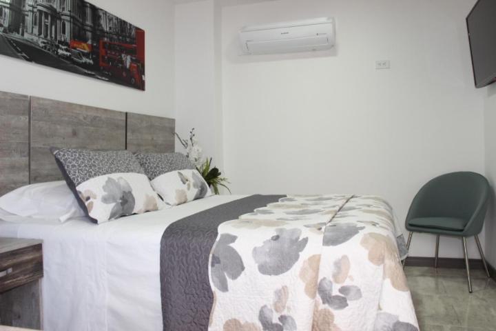 Hotel Ari Cali
