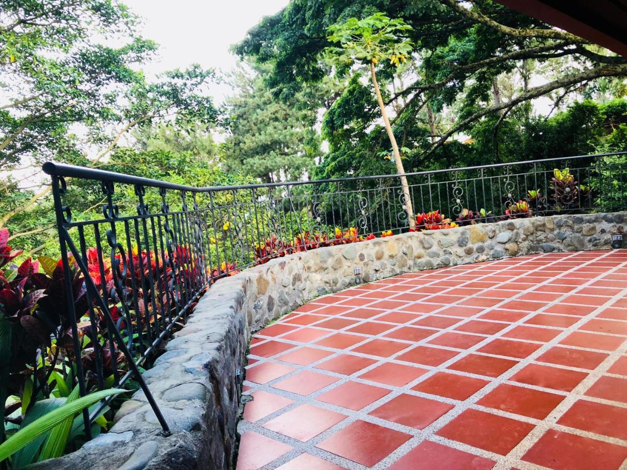 Lodge Campestre Blue Element's Cali