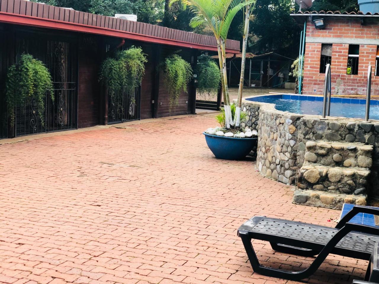 Lodge Campestre Blue Element's